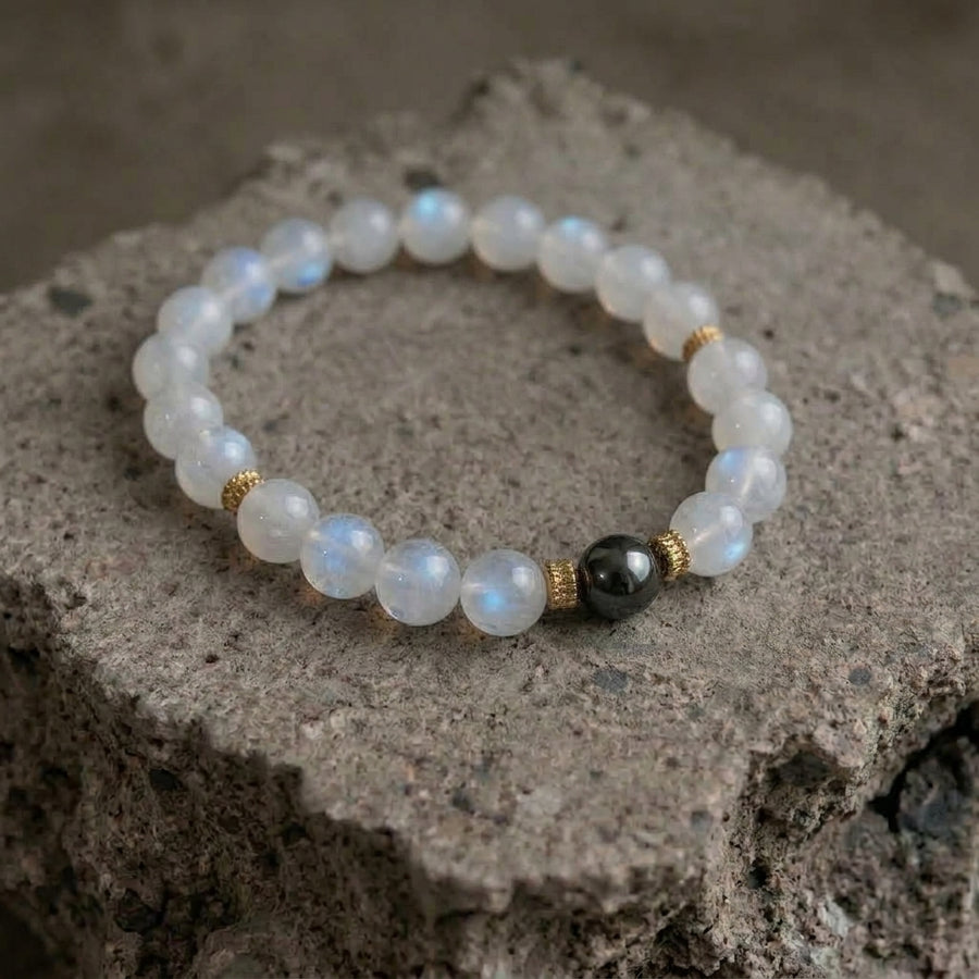 Bracelet en pierre de lune pour femme avec perle d'hématine aimantée